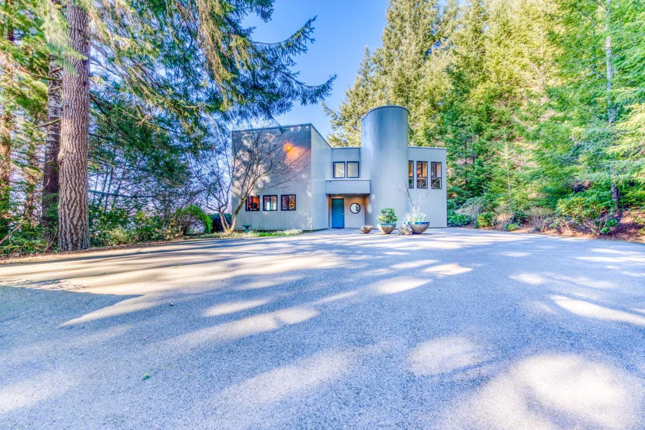 Forest Ridge Retreat Coos Bay Bagian luar foto