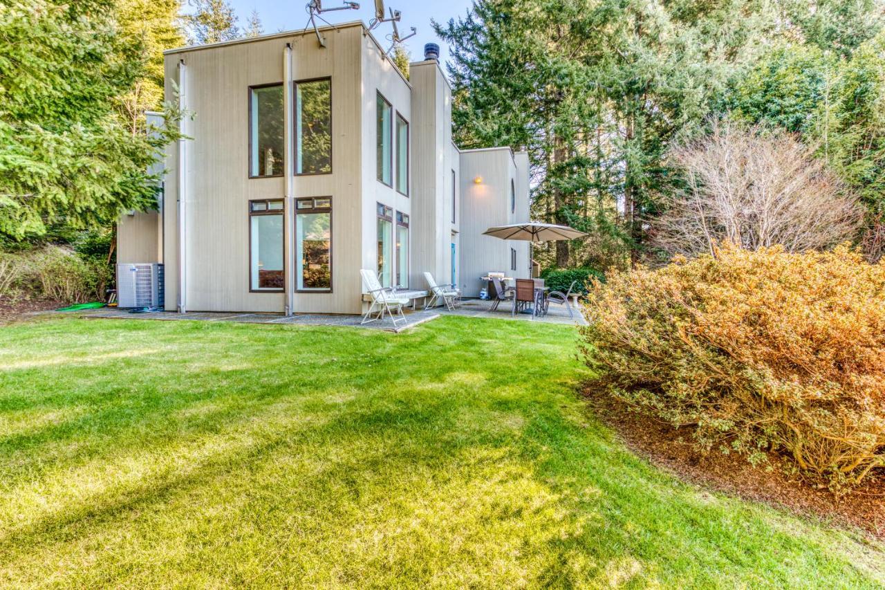 Forest Ridge Retreat Coos Bay Bagian luar foto